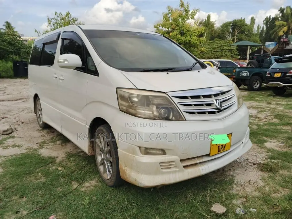 Toyota Alphard 2005 White