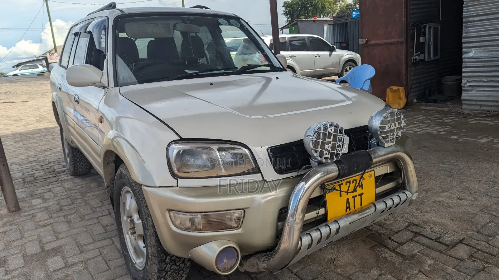 Toyota RAV4 Automatic 2000 Silver