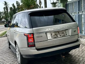 Land Rover Range Rover Vogue 2016 Silver