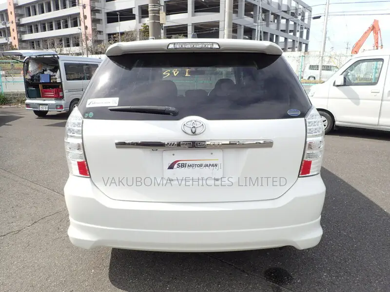 Toyota Wish 2004 Pearl