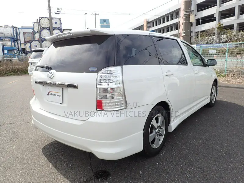 Toyota Wish 2004 Pearl