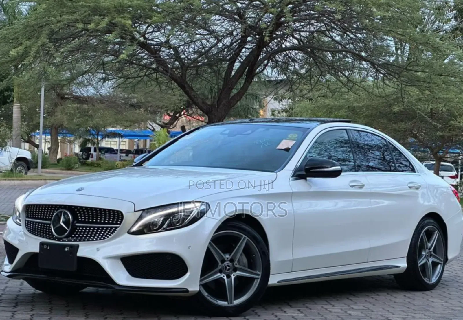 Mercedes-Benz C-Class 2015 Pearl