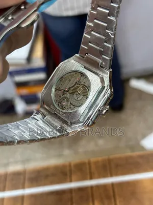 Patek Philippe Square Shape New Edition
