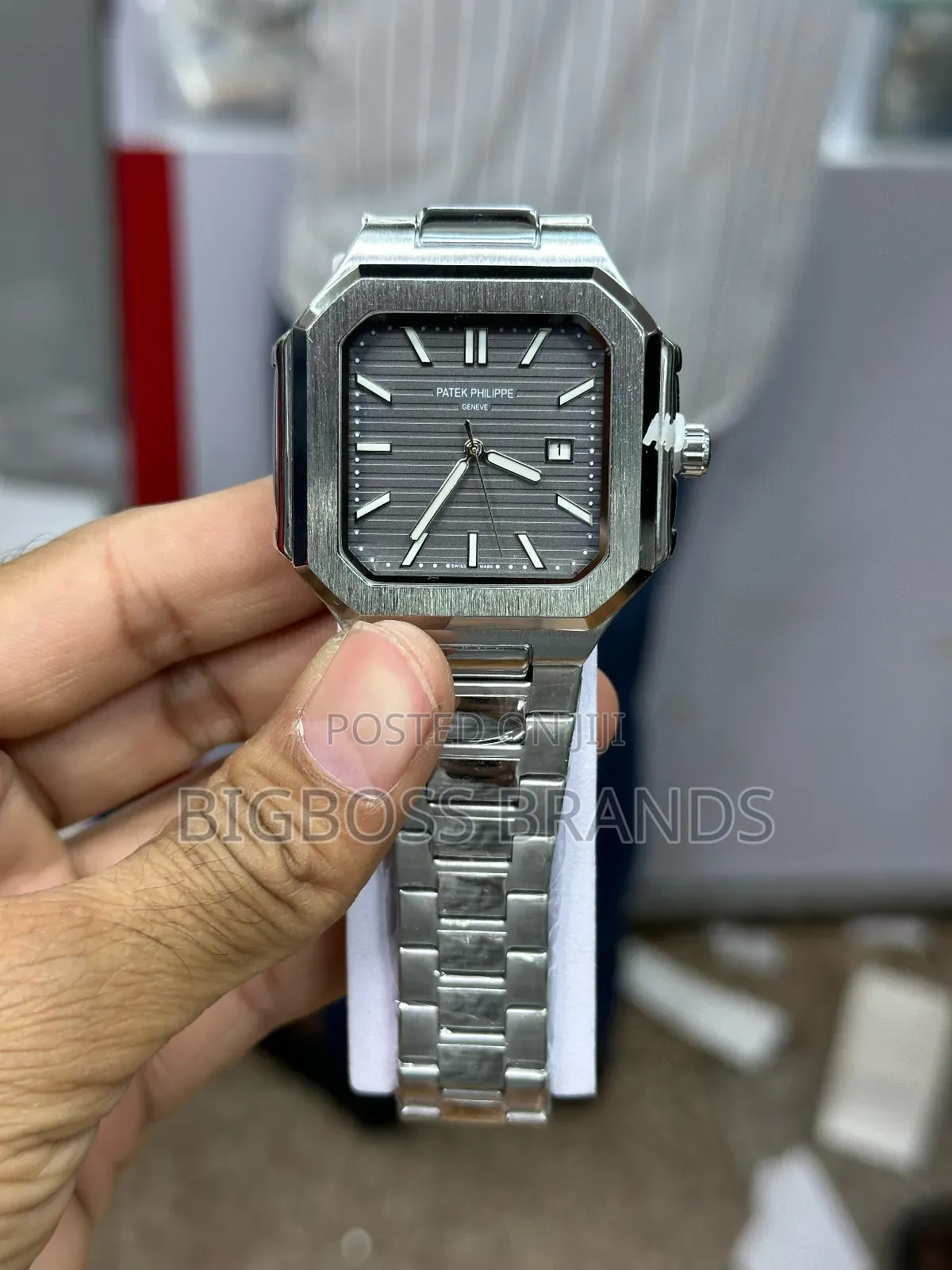 Patek Philippe Square Shape New Edition