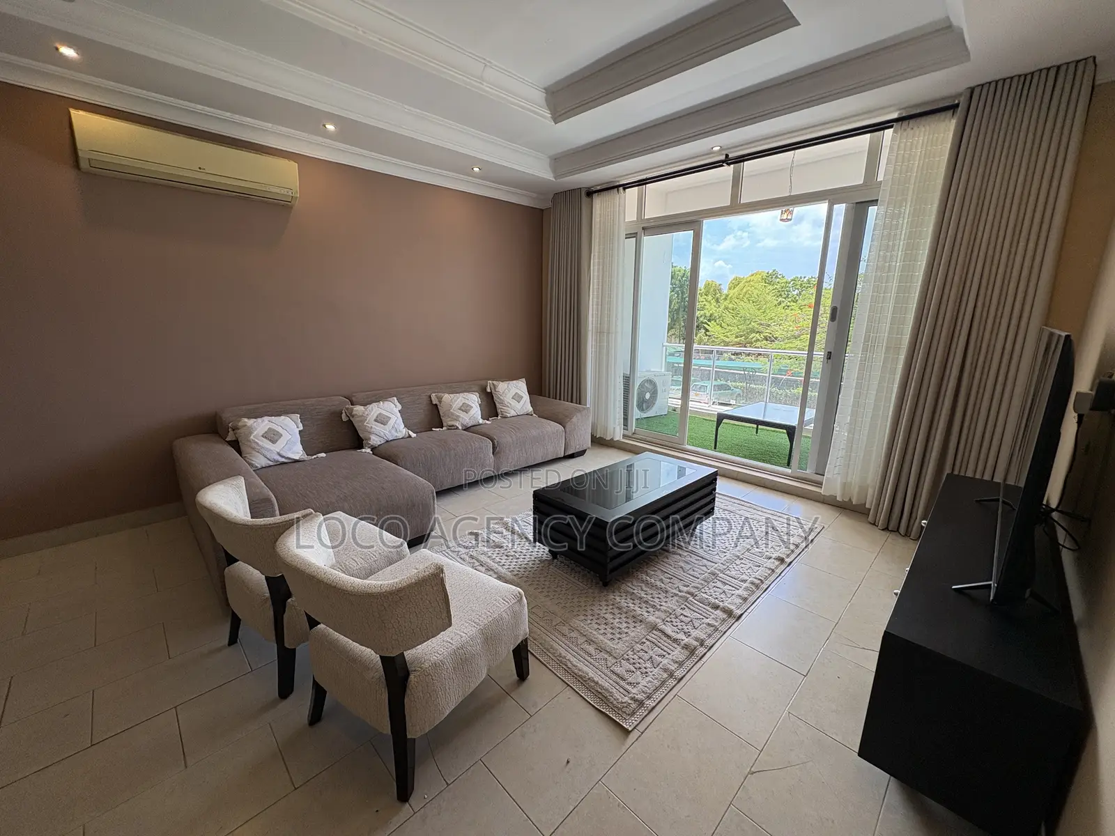 Furnished 4bdrm Apartment in Trusted Real Estate, Oyster Bay for rent
