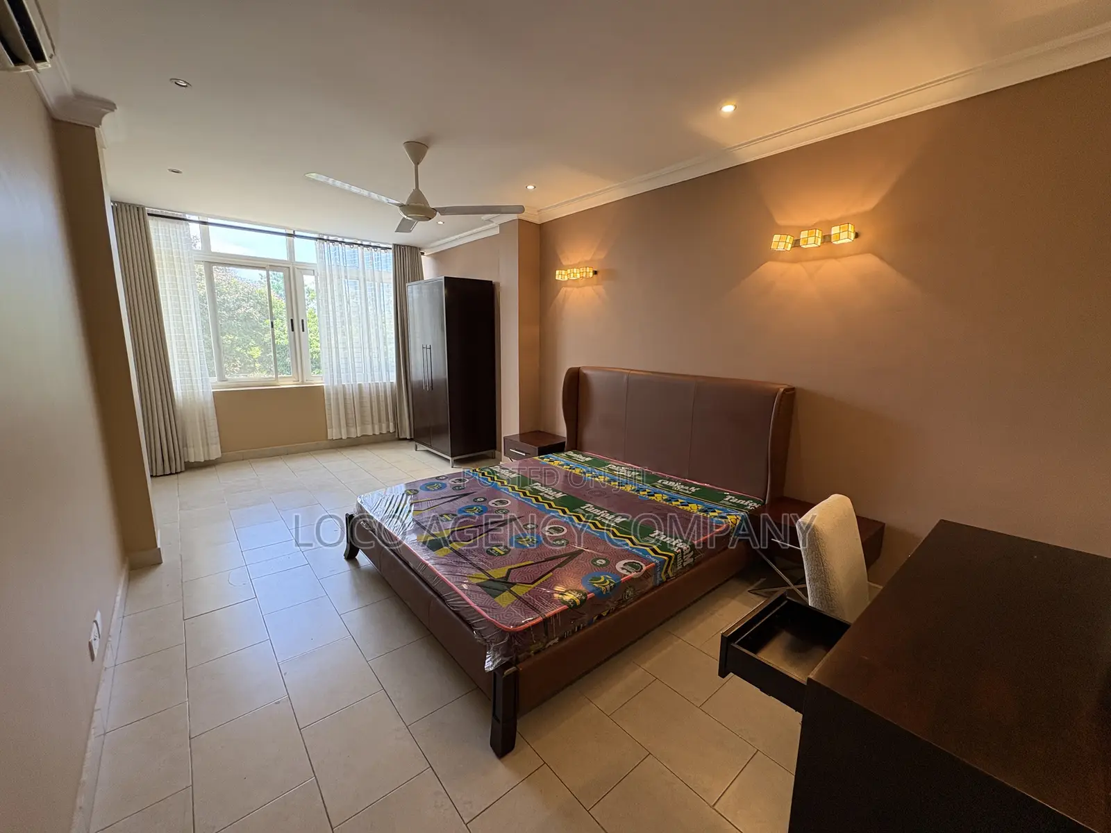 Furnished 4bdrm Apartment in Trusted Real Estate, Oyster Bay for rent
