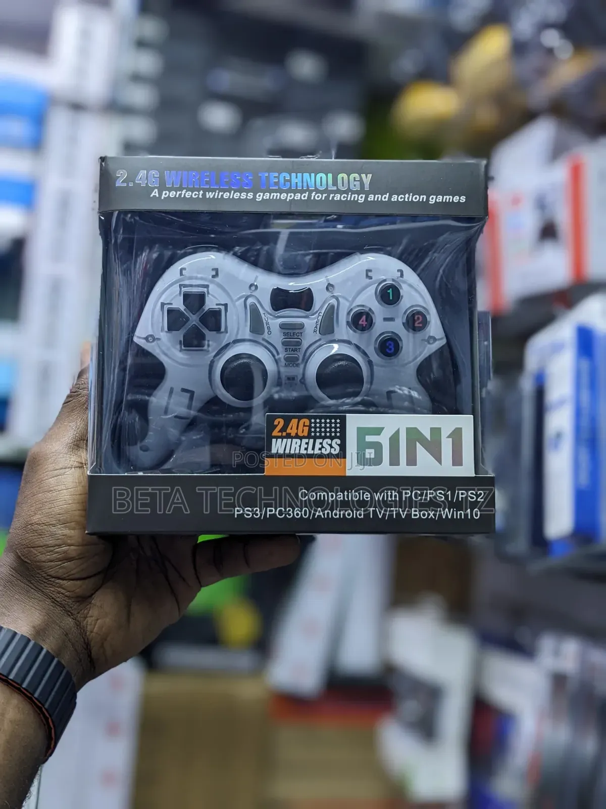Wireless Game Pad
*Make*: 6 in 1 Pro