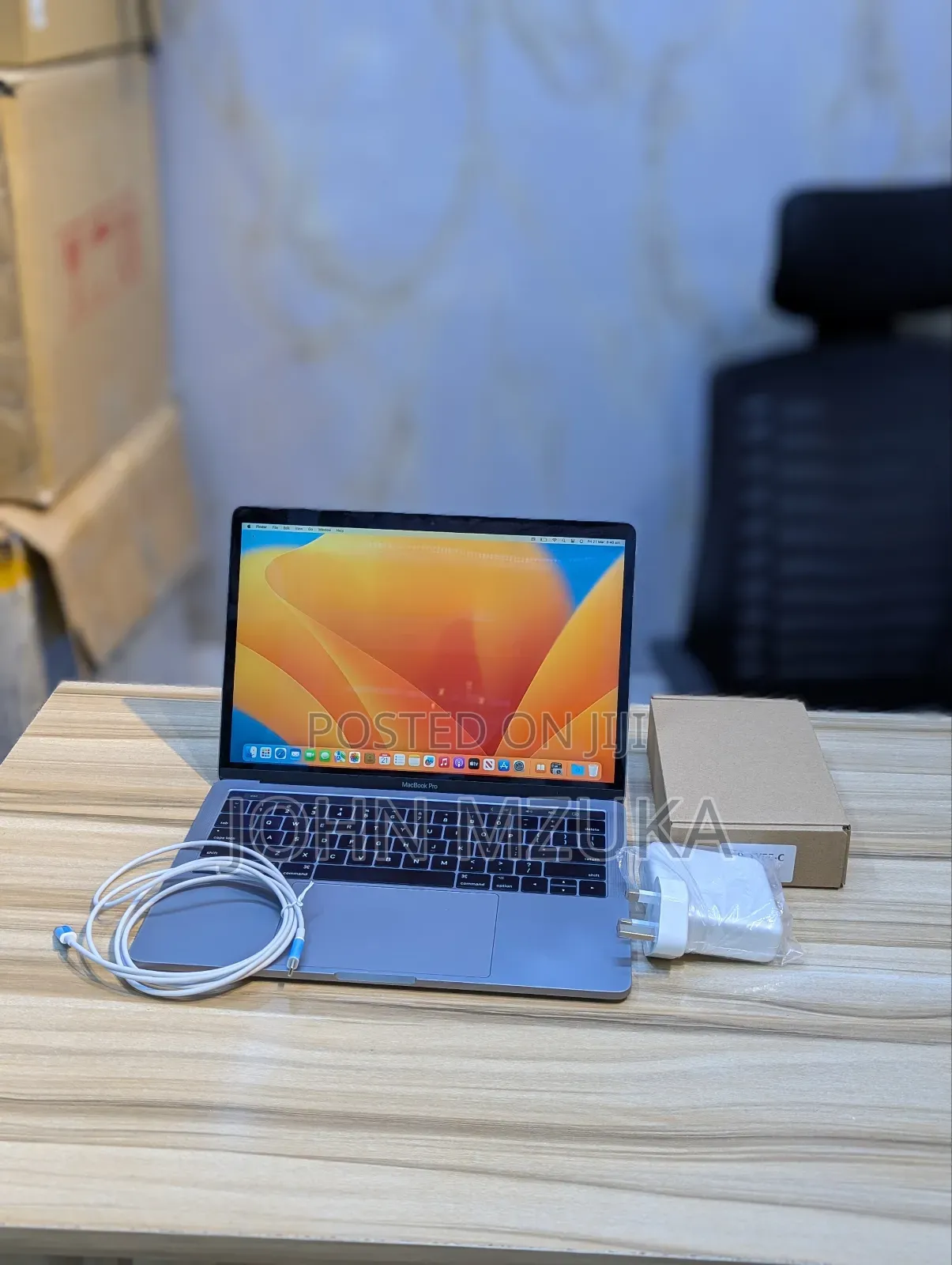 Laptop Apple MacBook Pro 2017 16GB Intel Core I7 SSD 256GB