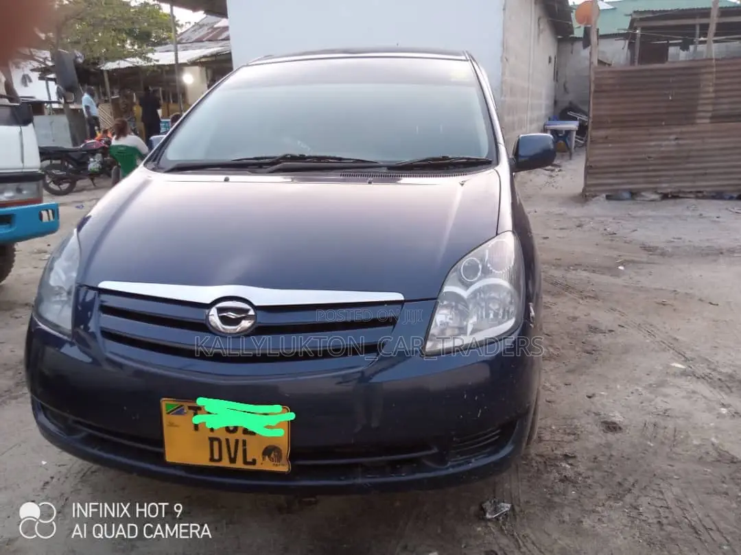 Toyota Corolla Spacio 2005 Blue
