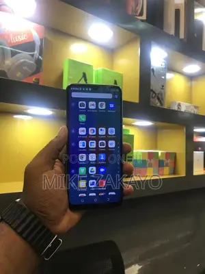 Tecno Spark 8C 64 GB Green