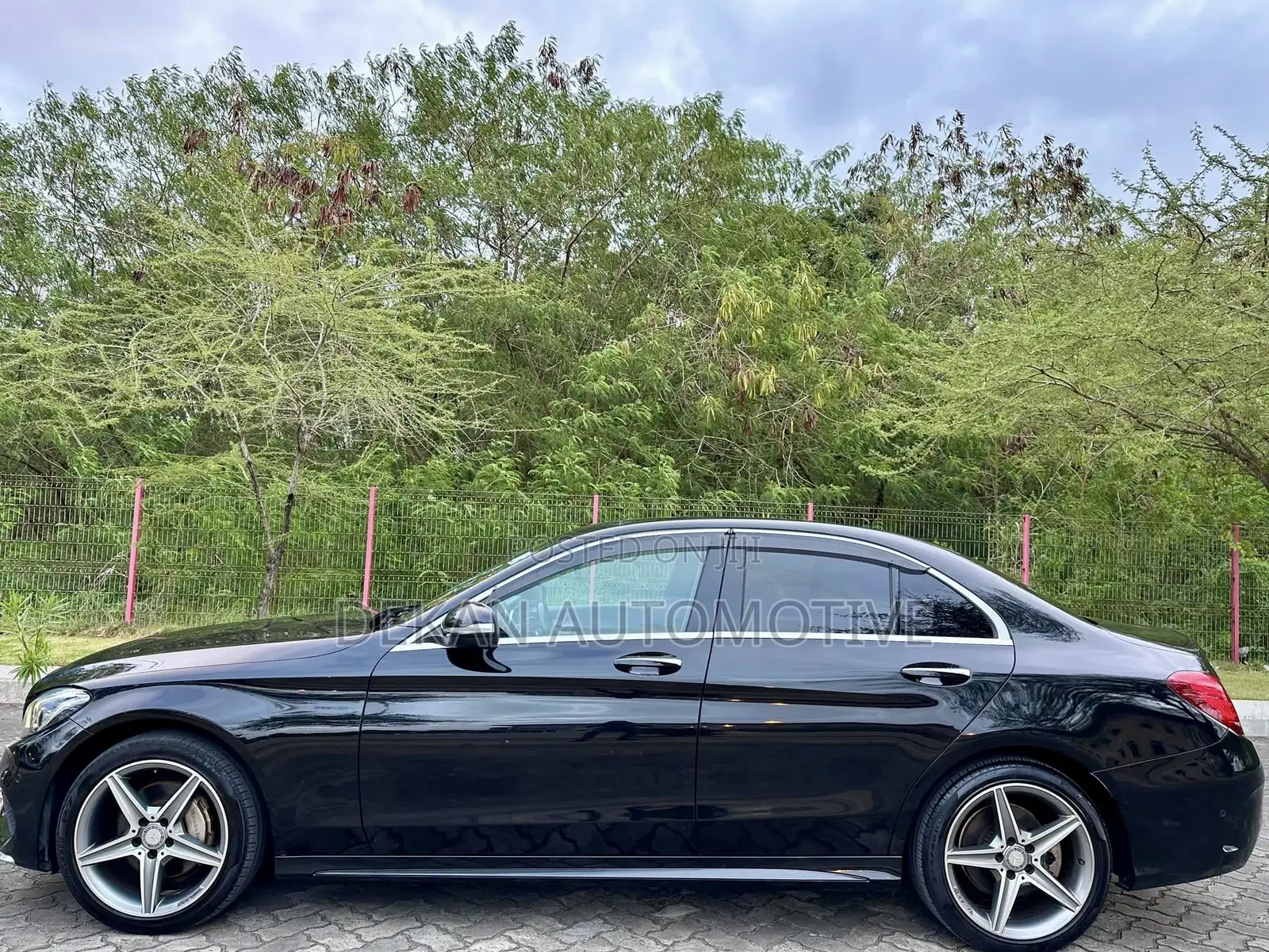 Mercedes-Benz C-Class 2015 Black