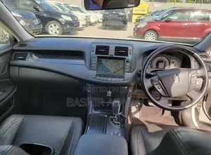 Toyota Crown 2008 Off white