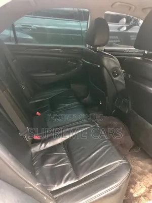 Toyota Crown Royale 2005 White