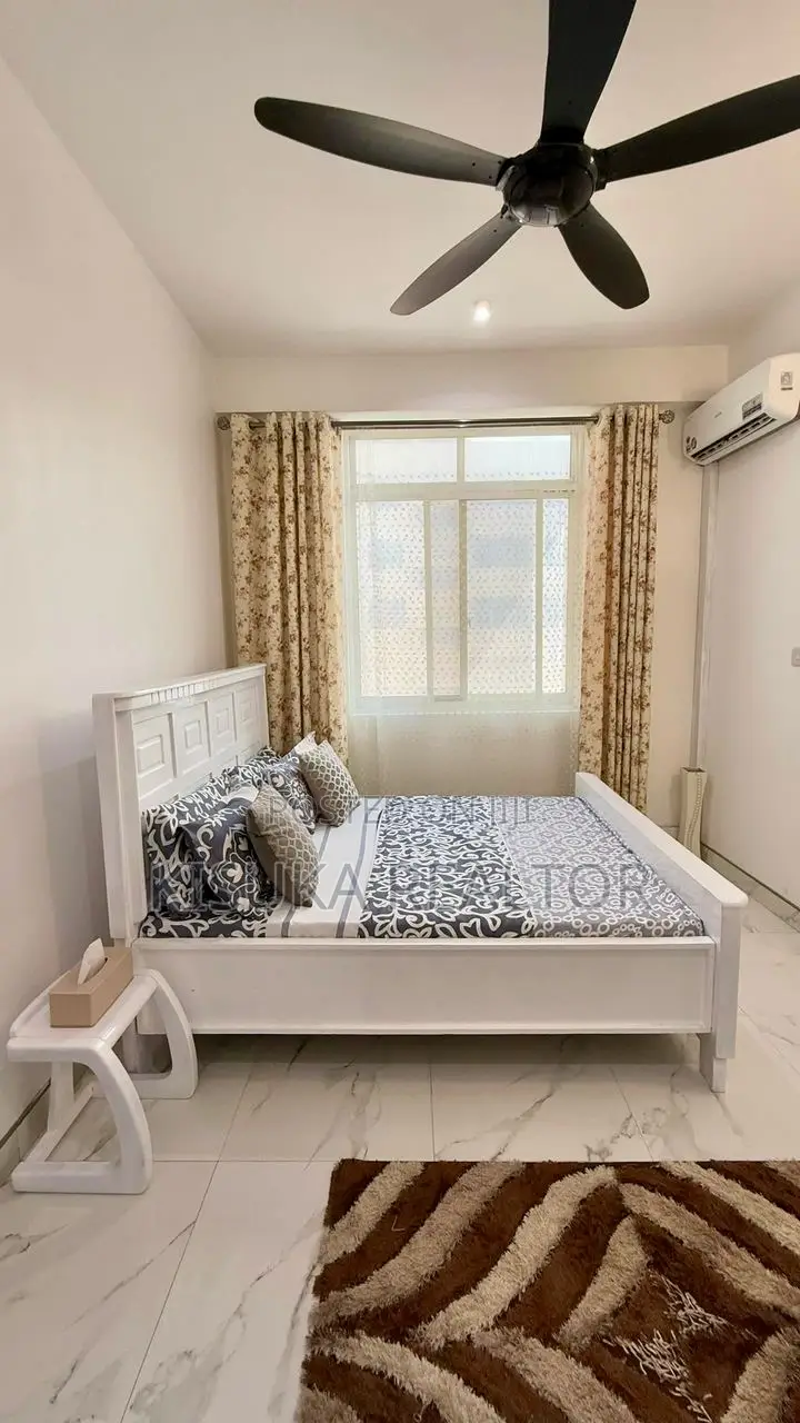 Furnished 3bdrm Apartment in Kariakoo, Kinondoni for rent