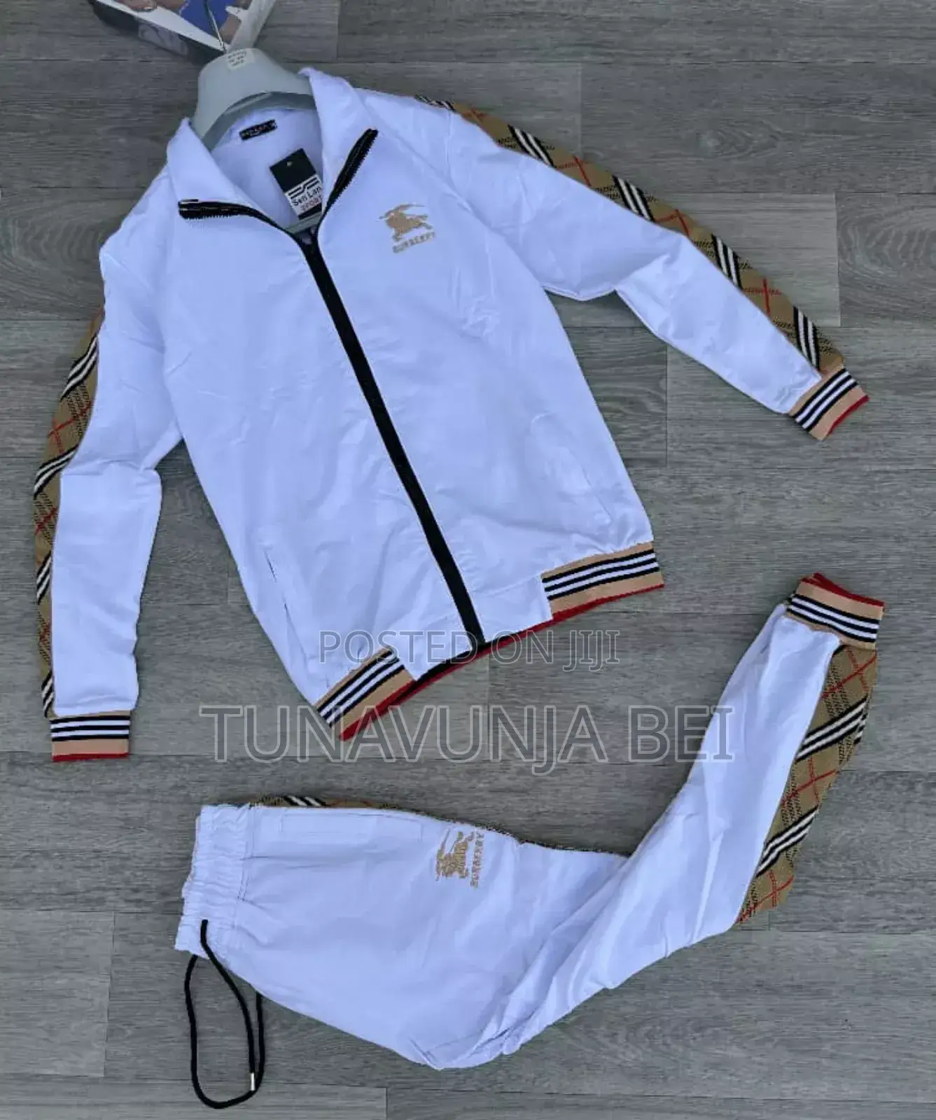 White Style Outfit