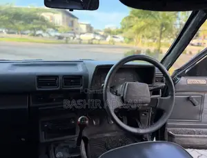 Toyota Hilux 2000 Green