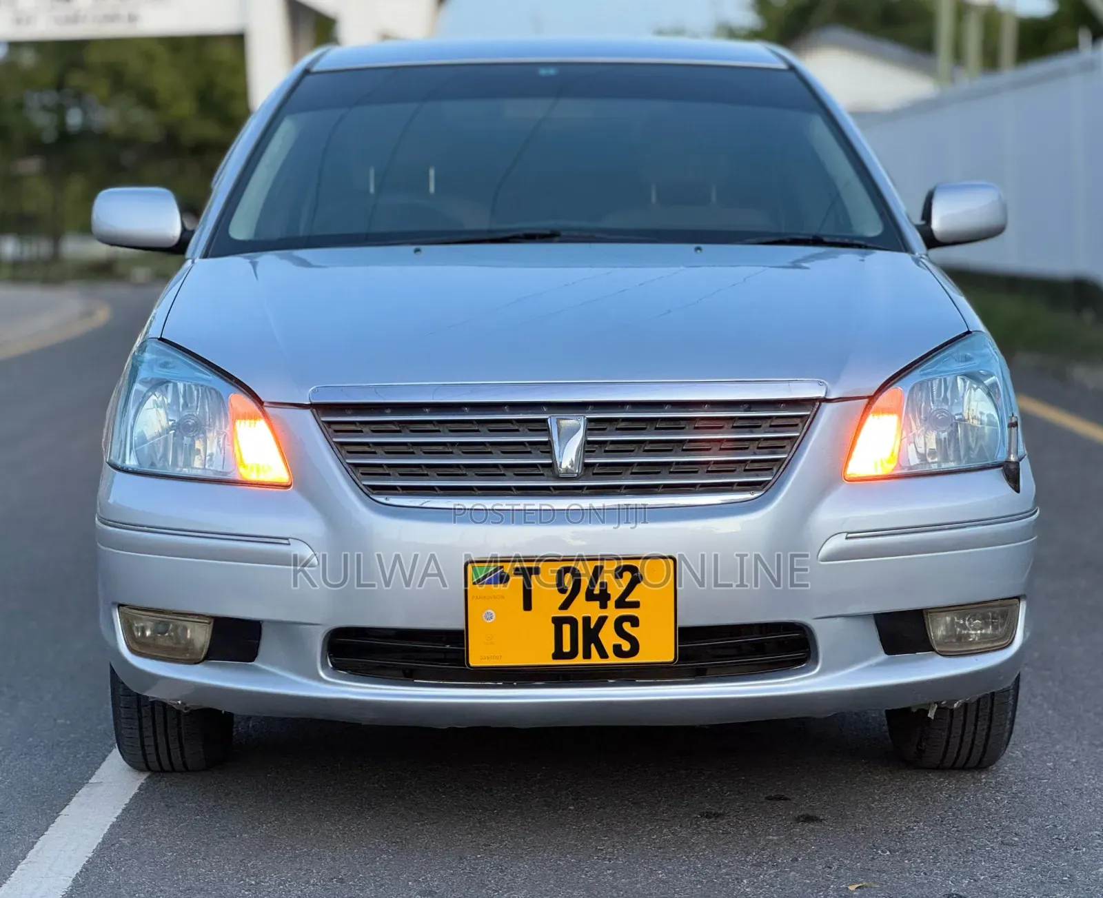 Toyota Premio 2005 Silver
