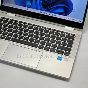 Laptop HP EliteBook 830 G8 16GB Intel Core I5 SSD 256GB