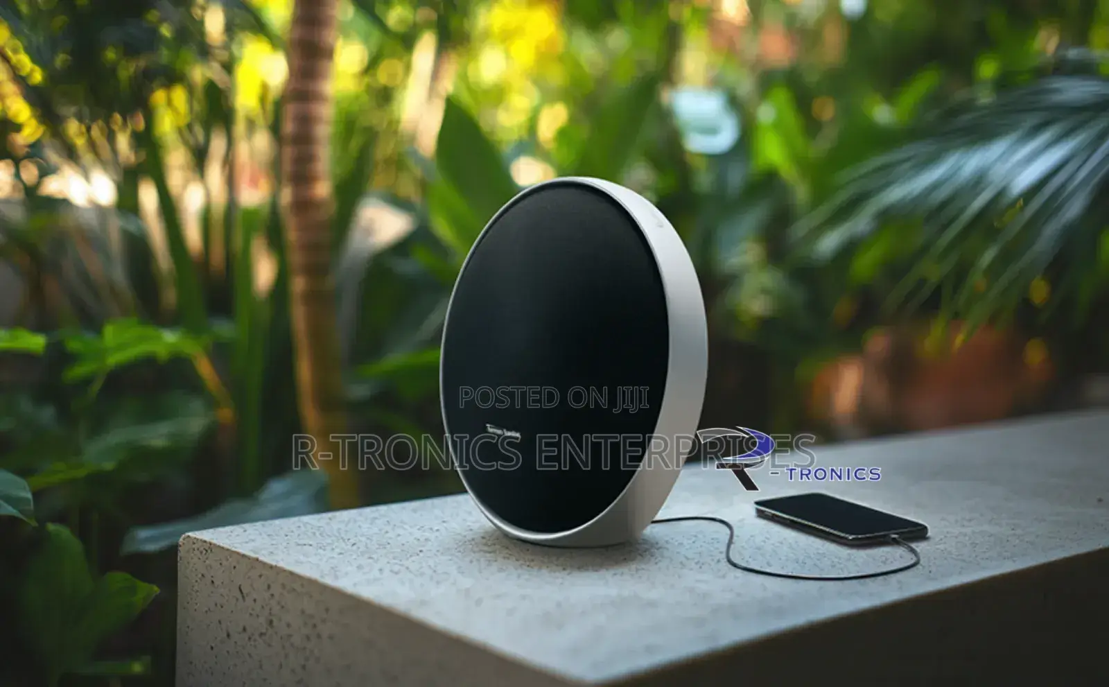 Harman Kardon Onyx Studio 9