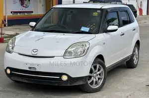 Mazda Verisa 2008 White