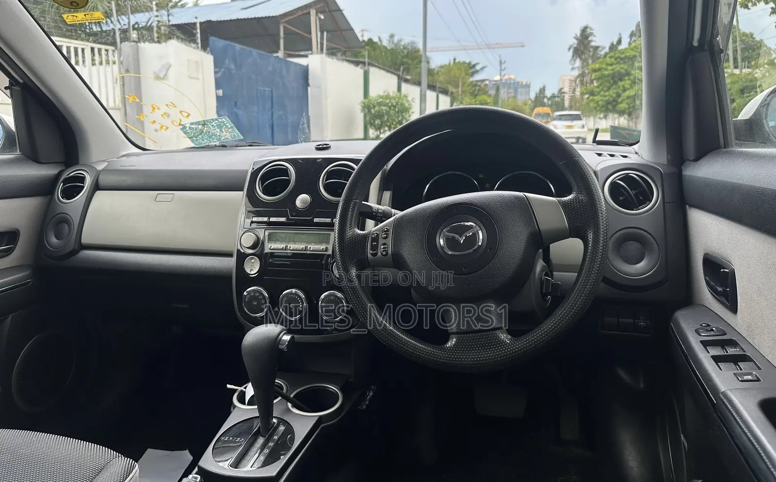 Mazda Verisa 2008 White