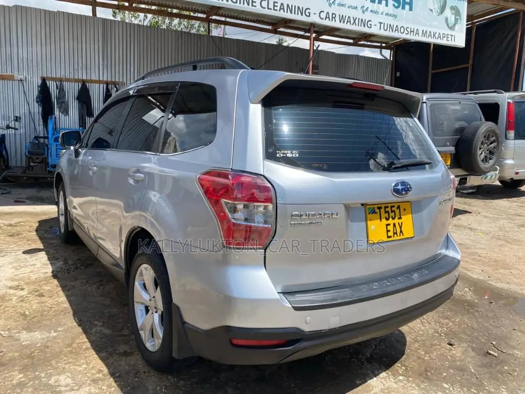 Subaru Forester 2013 Silver