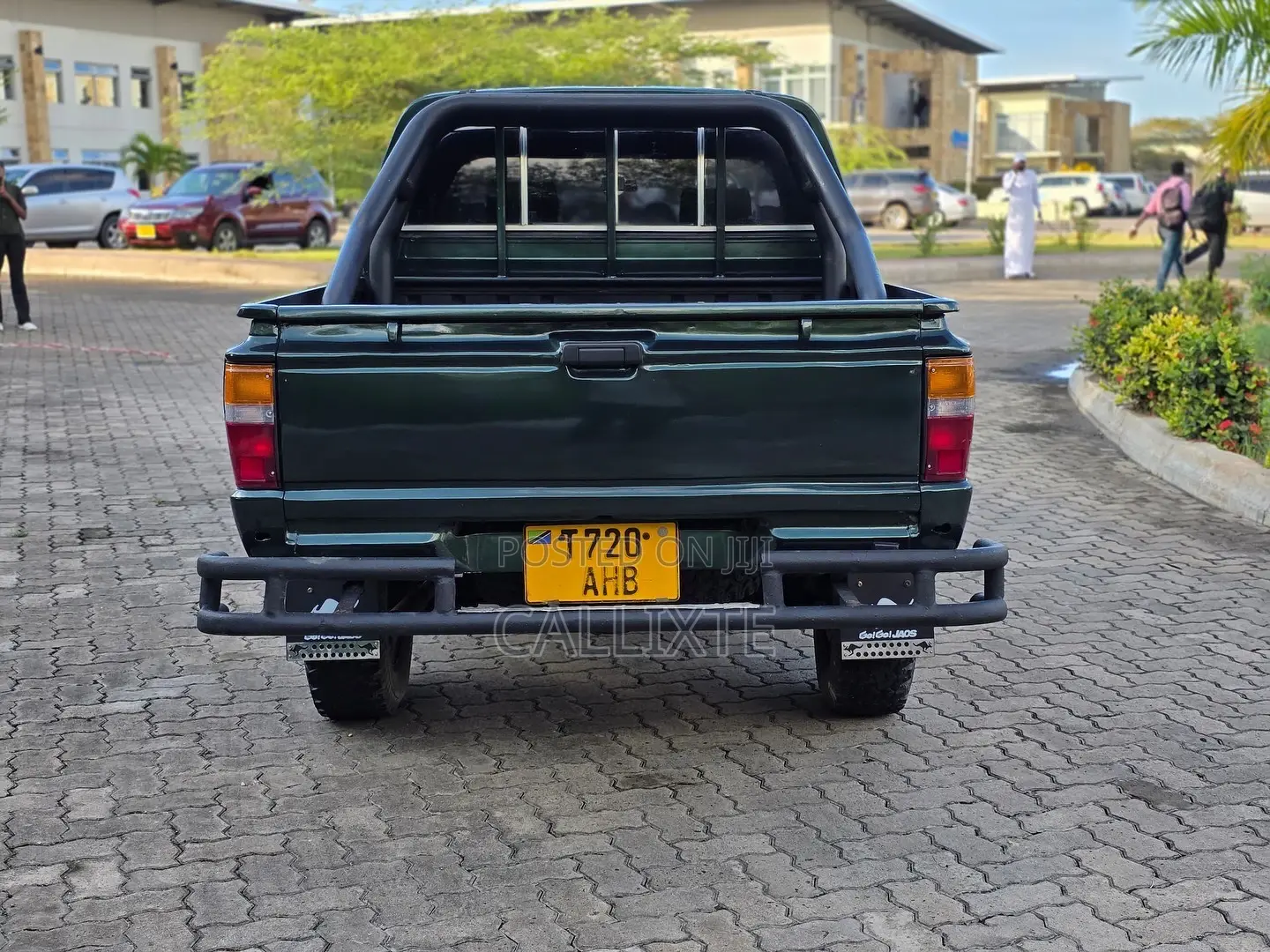 Toyota Hilux Double Cabin