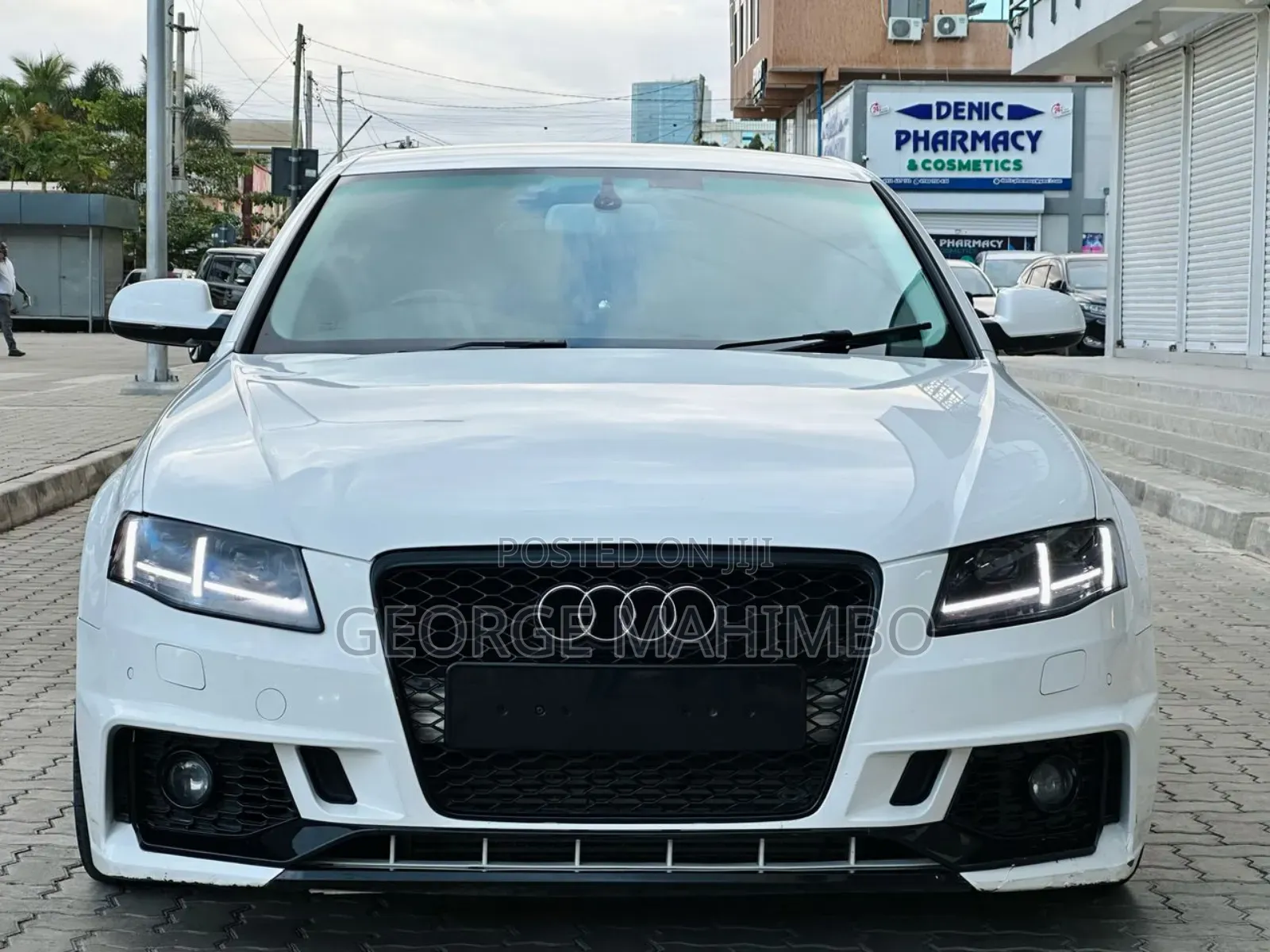 Audi Quattro 2011 White