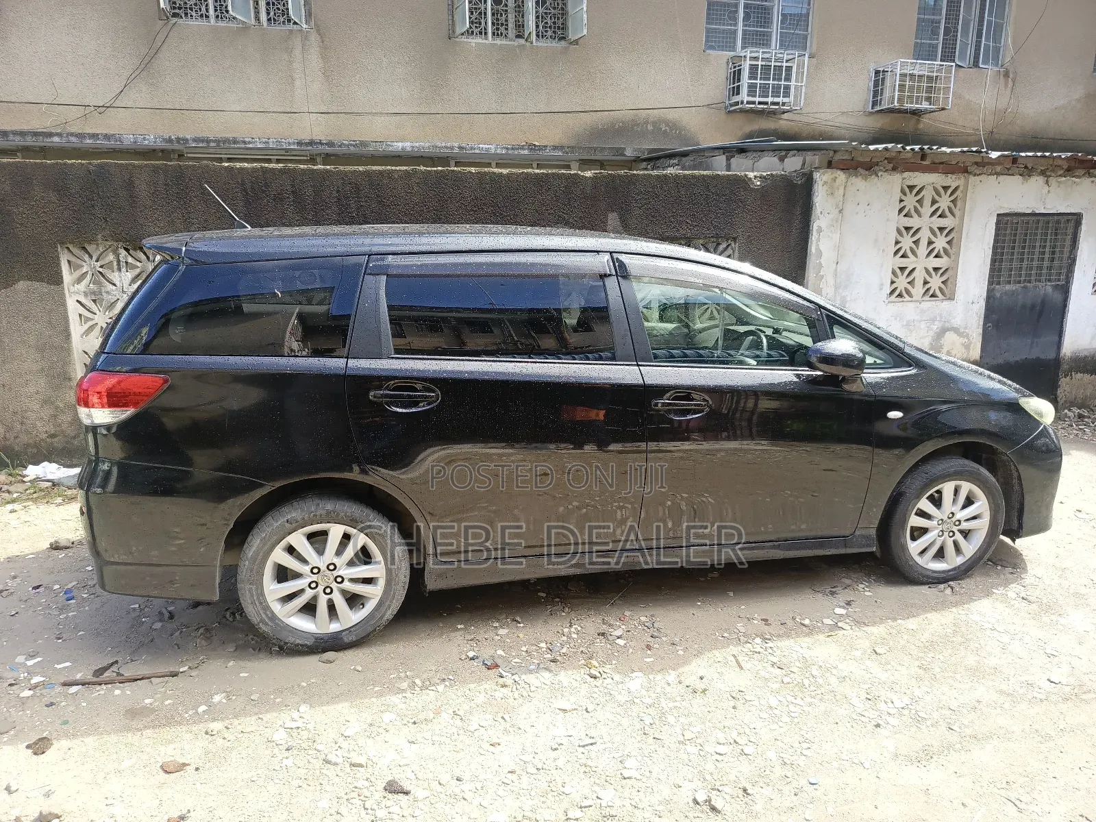Toyota Wish 2011 Silver