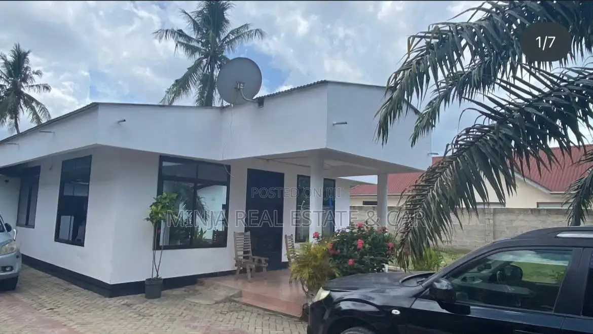 3bdrm House in Mikocheni for sale