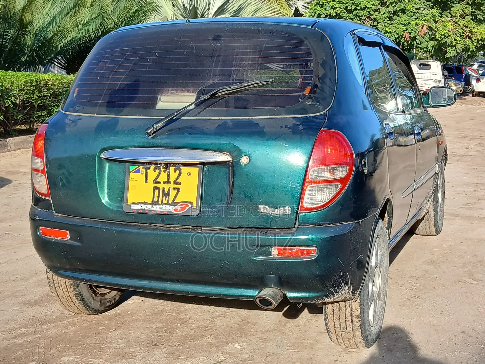Toyota Duet 2001 Green
