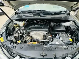 Toyota Harrier 2004 Silver