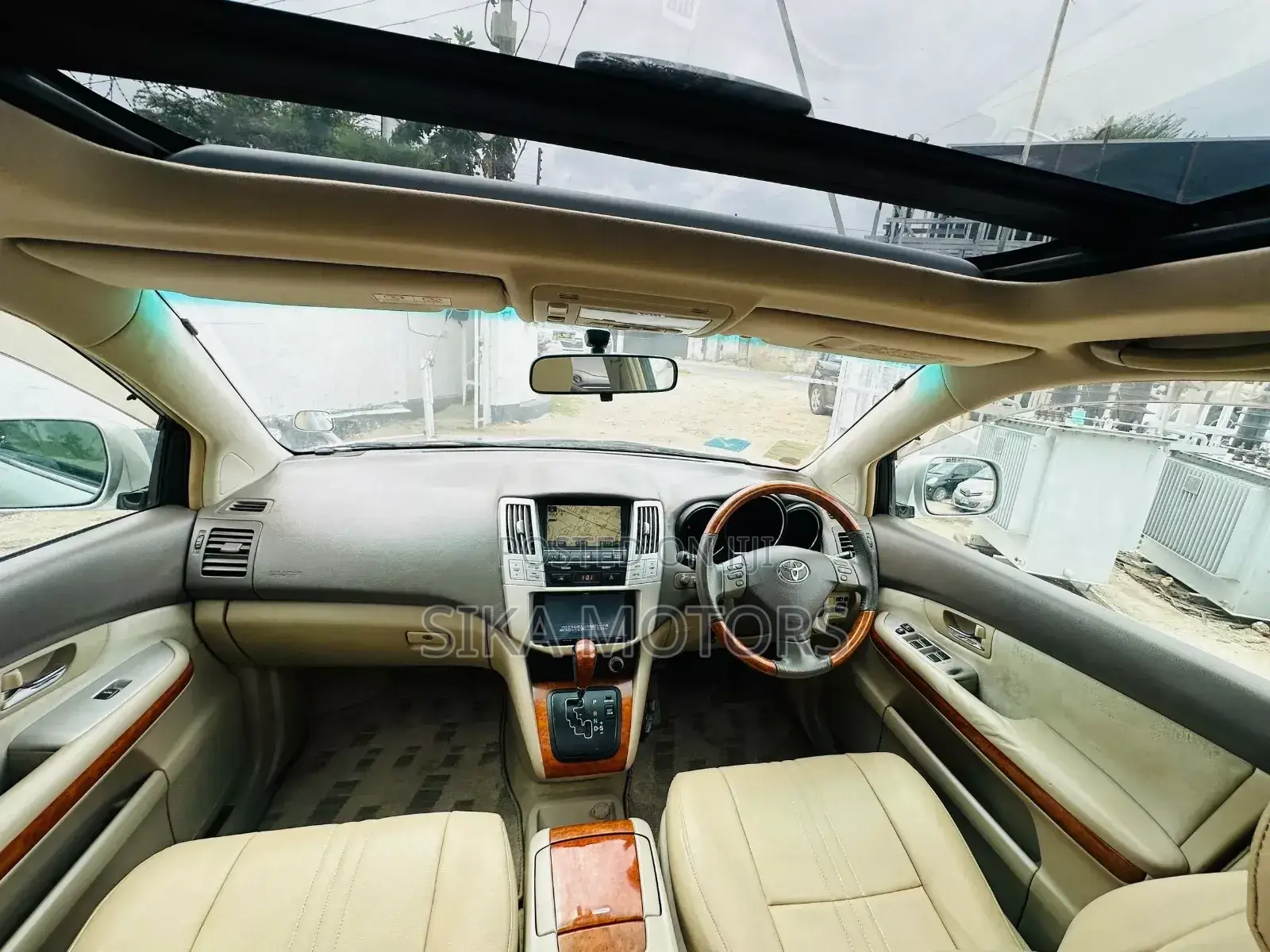 Toyota Harrier 2004 Silver