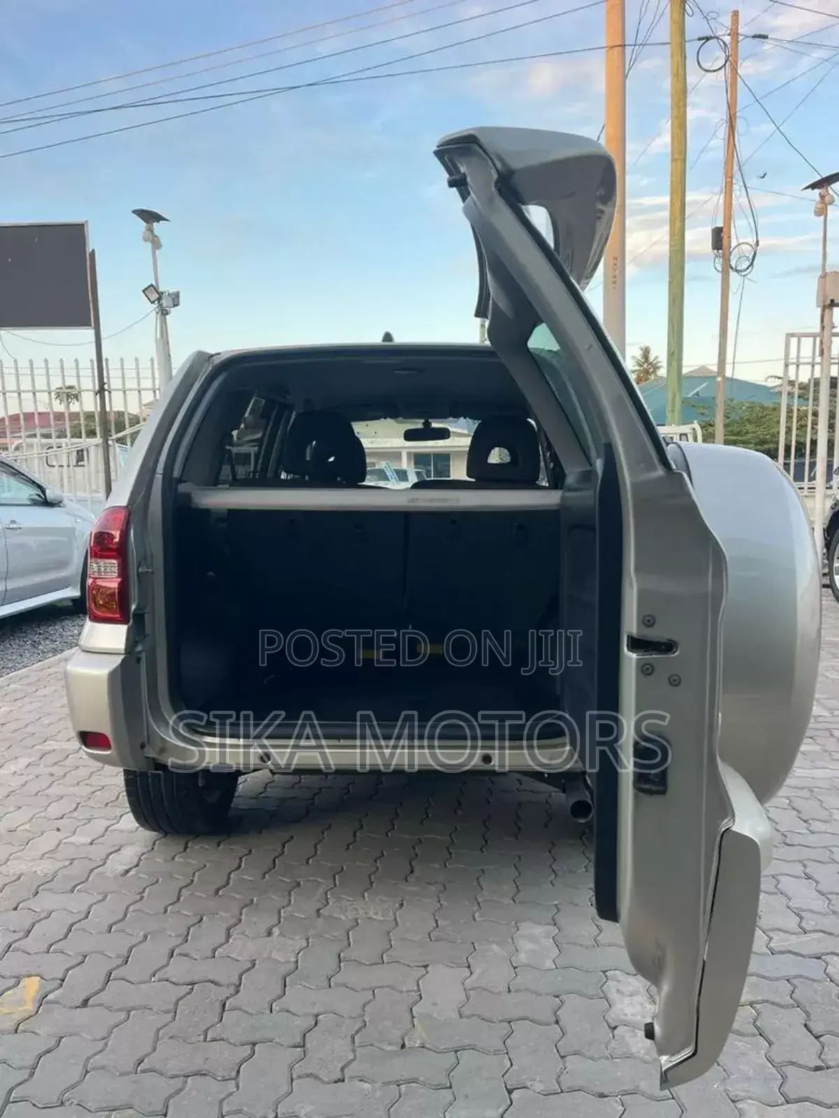 Toyota RAV4 2008 Gold