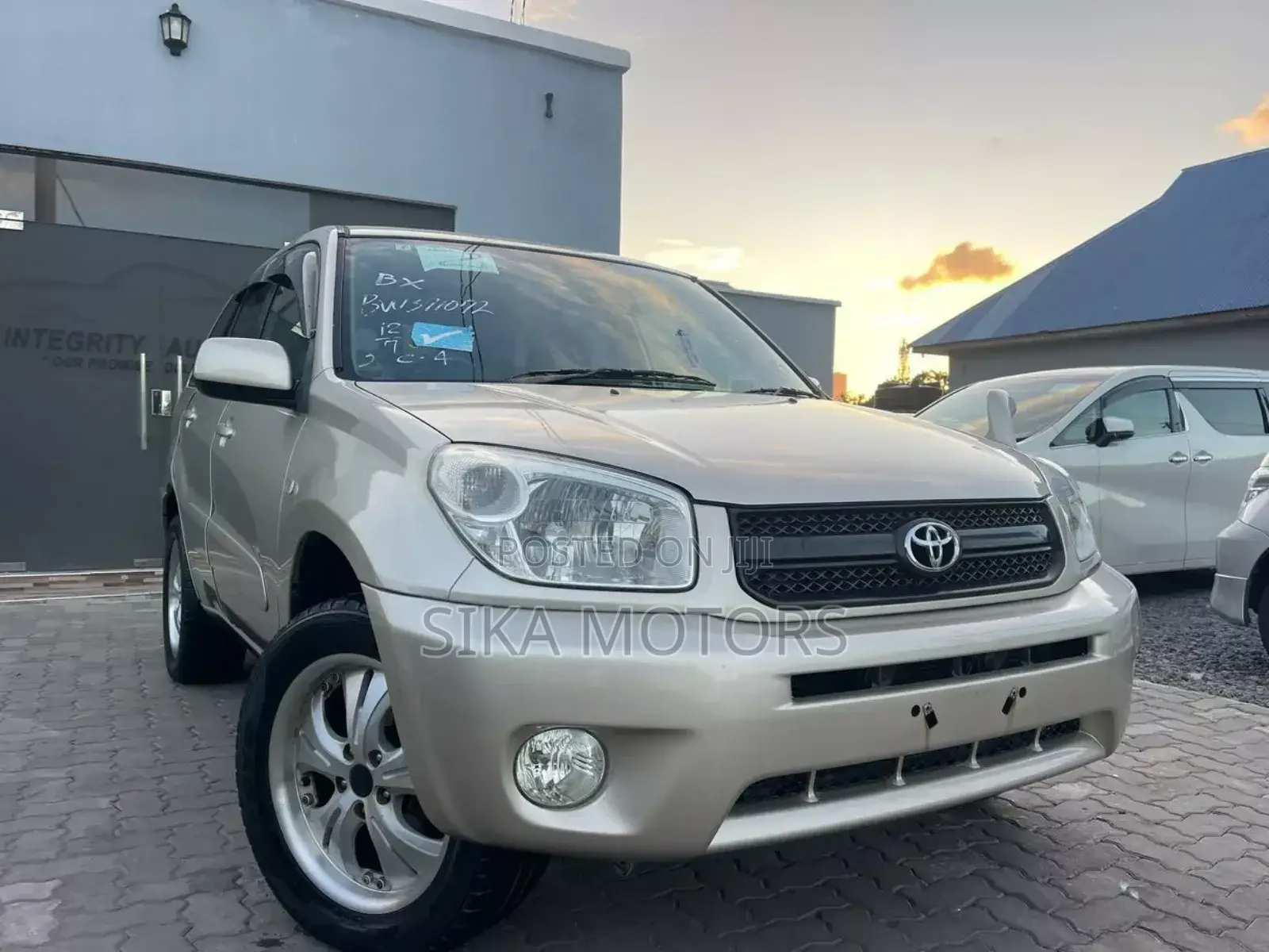 Toyota RAV4 2008 Gold