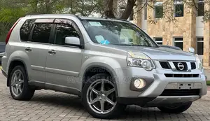 Nissan X-Trail 2.0 Petrol XE 2011 Silver