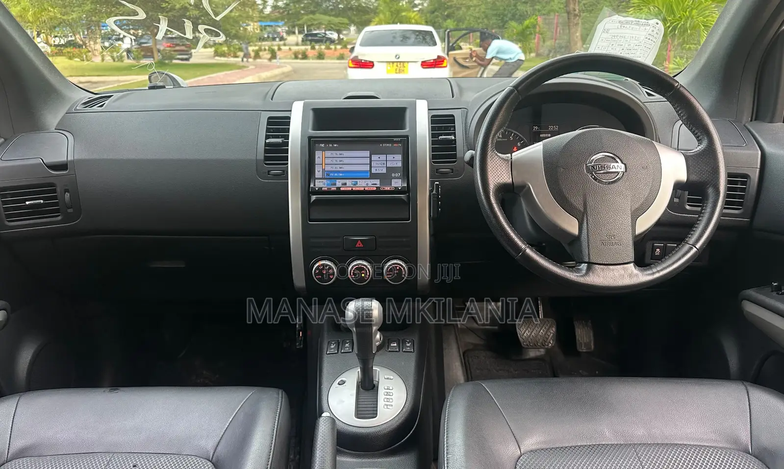 Nissan X-Trail 2.0 Petrol XE 2011 Silver
