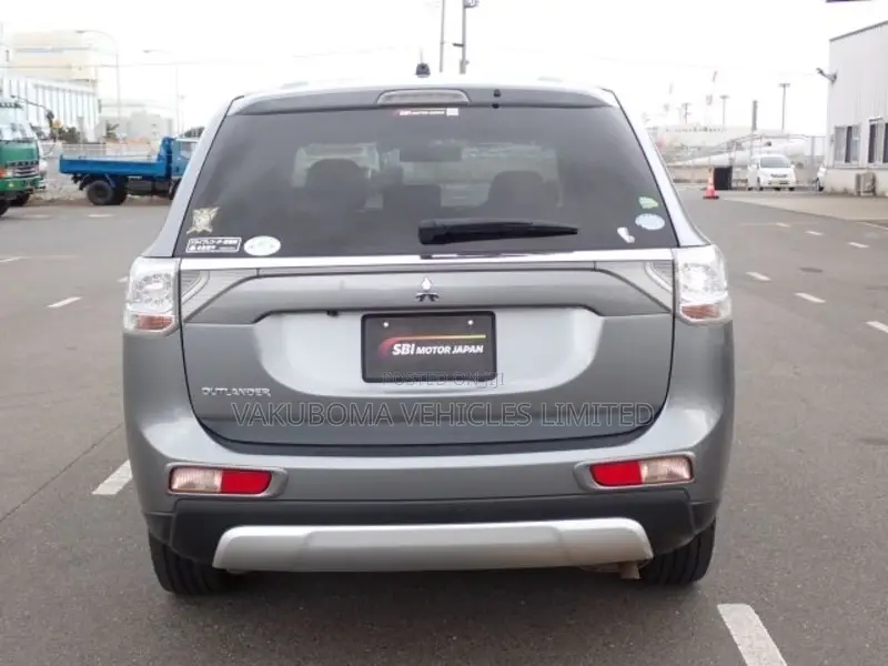 Mitsubishi Outlander 2014 Gray