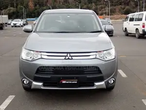 Mitsubishi Outlander 2014 Gray
