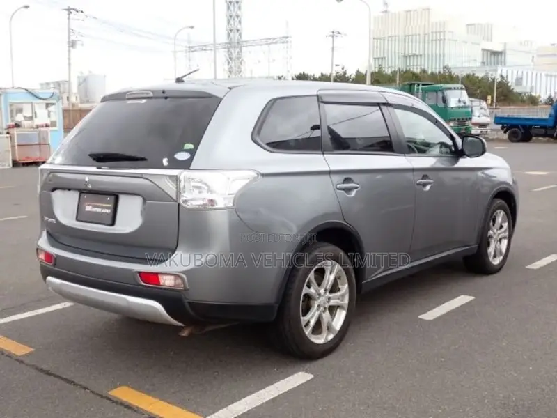 Mitsubishi Outlander 2014 Gray
