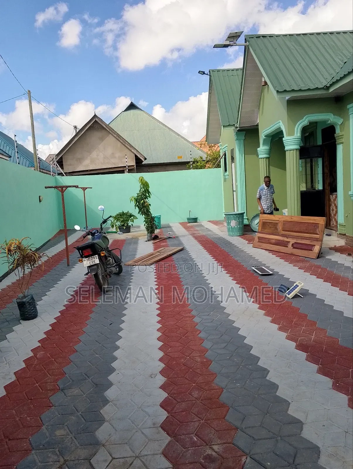 Furnished 3bdrm House in Biriani Real Estate, Chamazi for sale