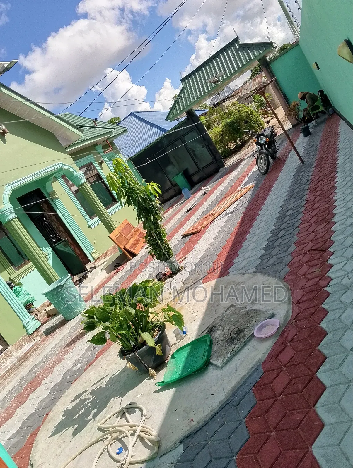 Furnished 3bdrm House in Biriani Real Estate, Chamazi for sale