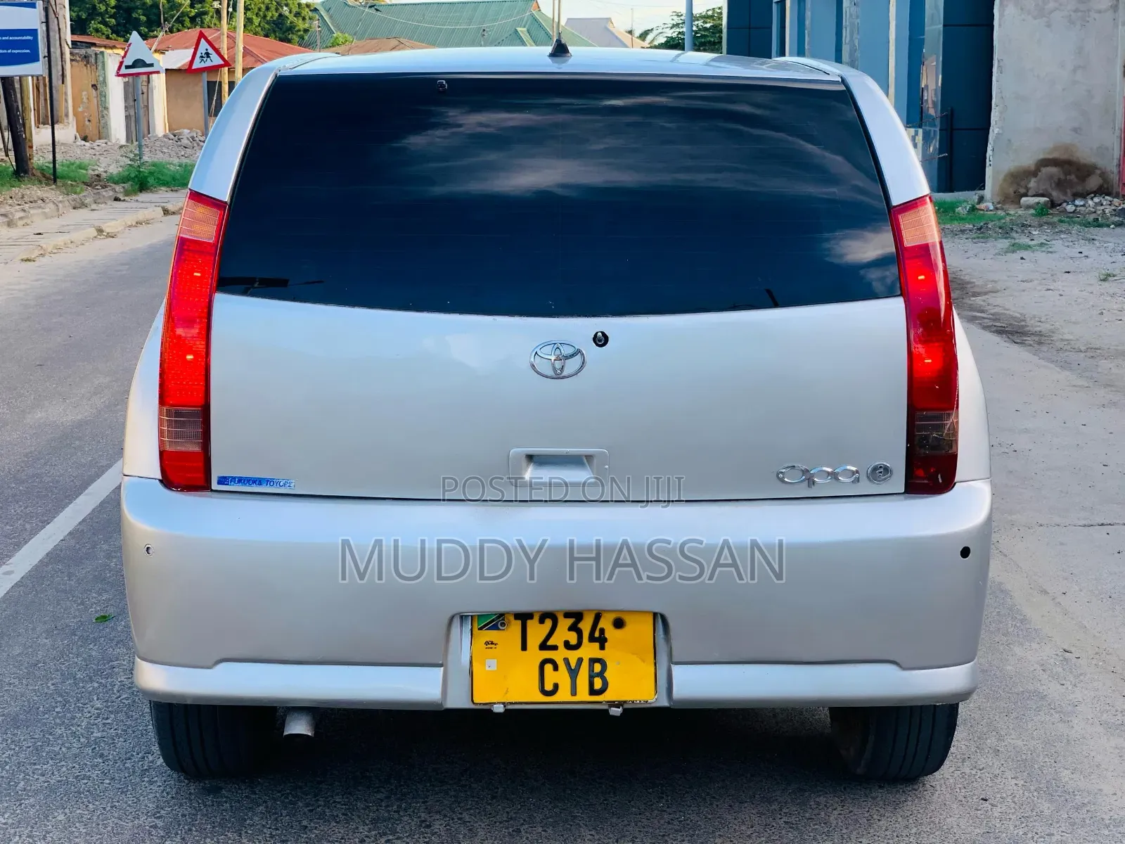 Toyota Opa 2004 Silver
