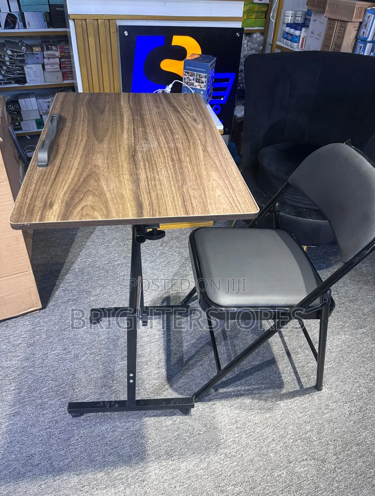 Laptop Stand Movable Great Quality