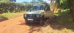 Toyota Land Cruiser 2003 Beige