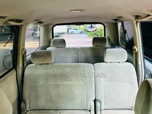 Toyota Noah 2004 Red
