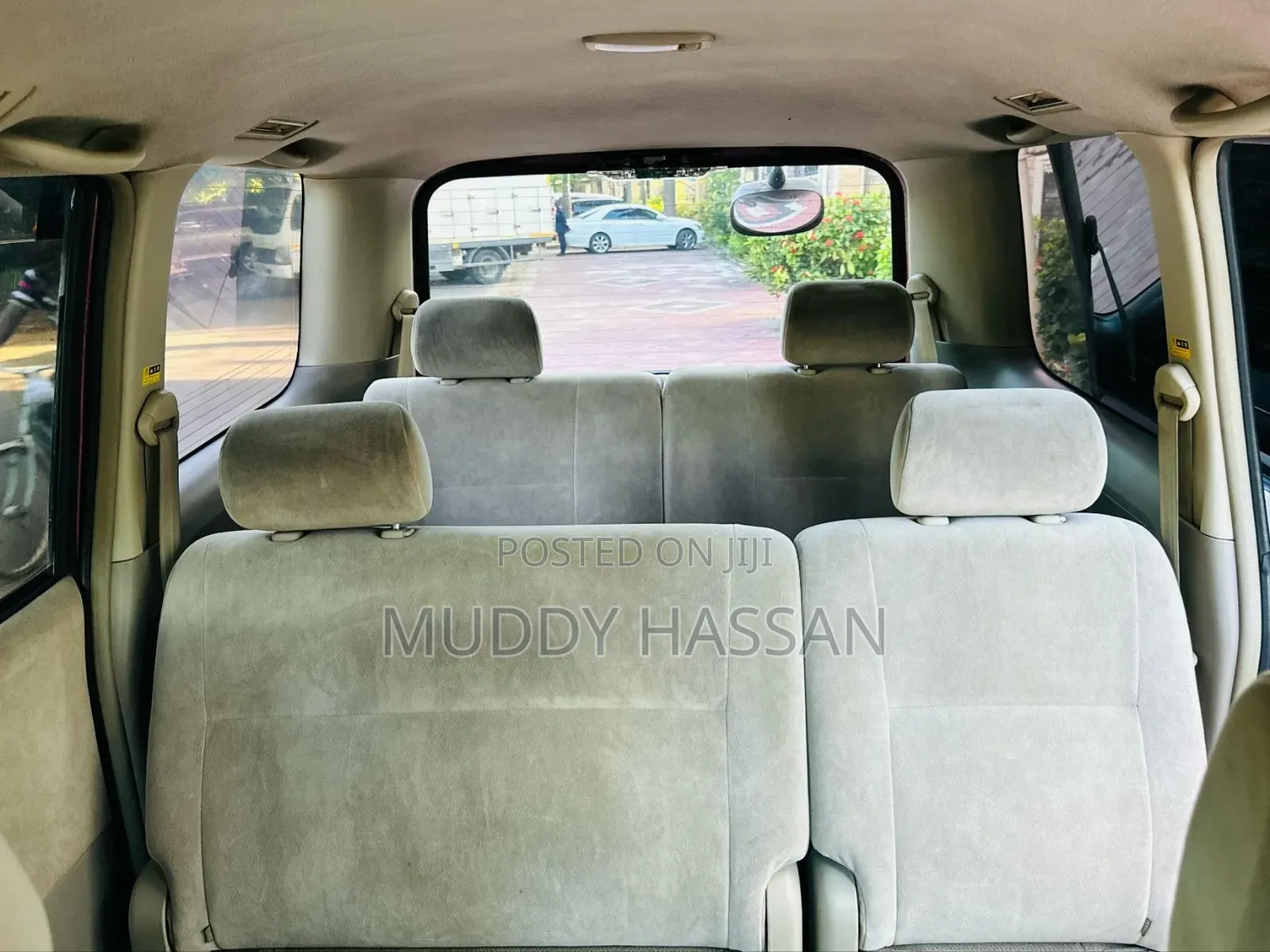 Toyota Noah 2004 Red
