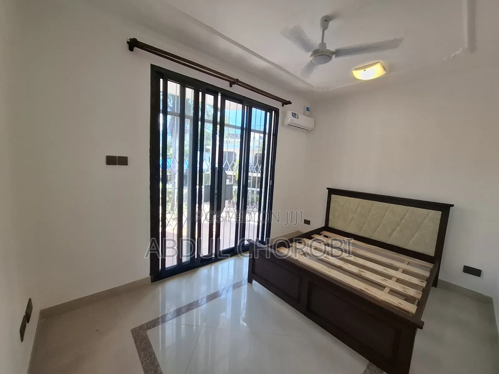 4bdrm Villa in Ada Estate for rent