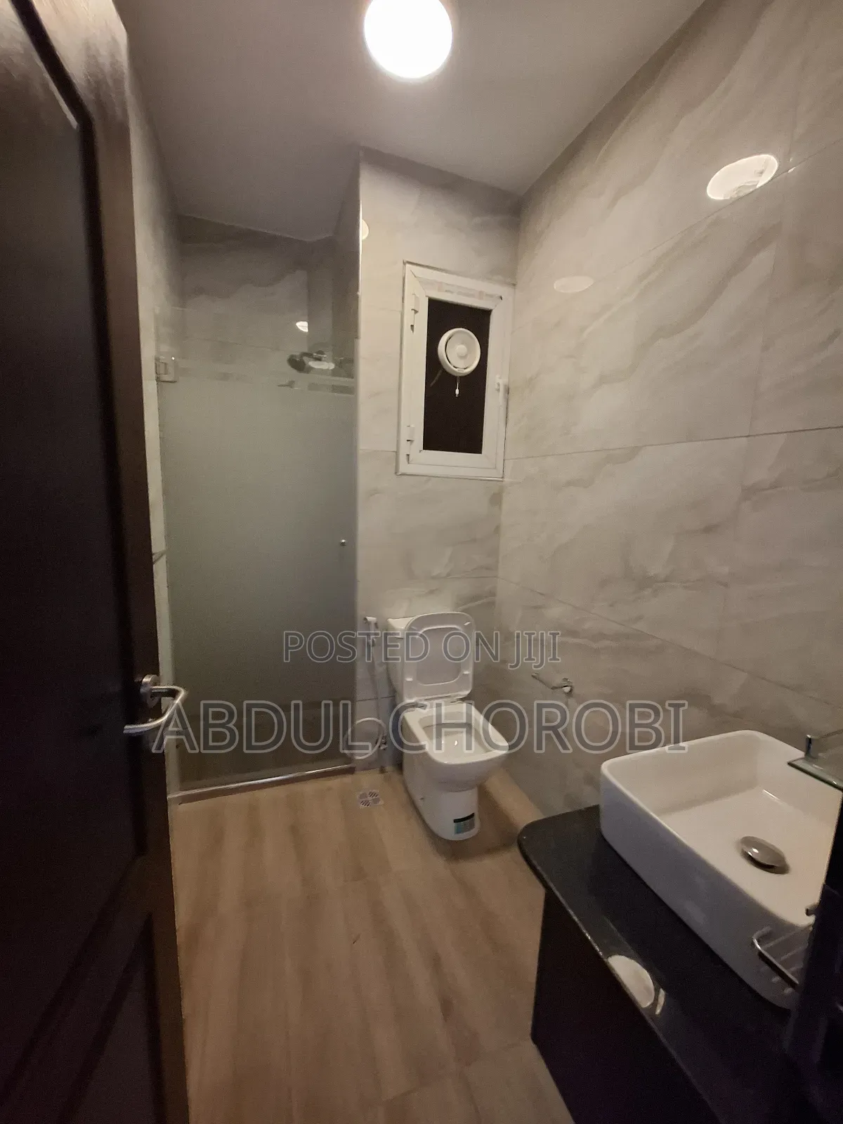 4bdrm Villa in Ada Estate for rent
