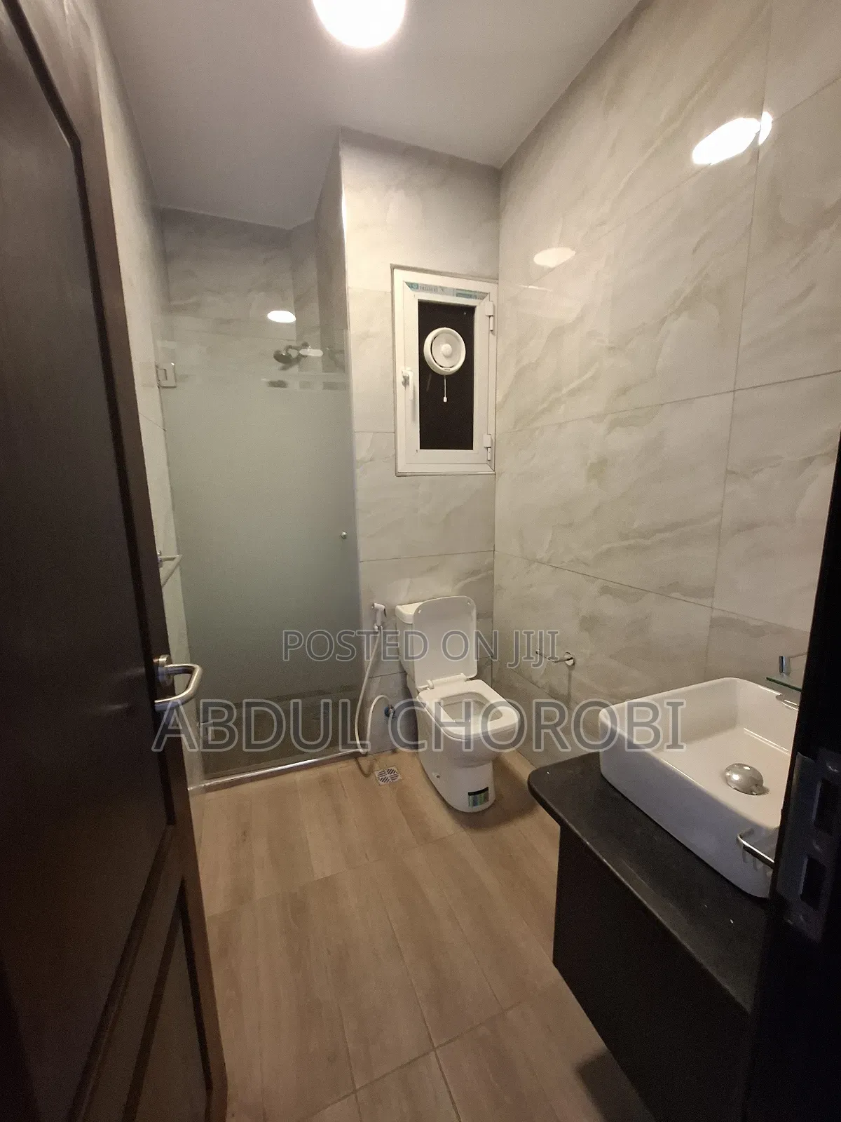 4bdrm Villa in Ada Estate for rent